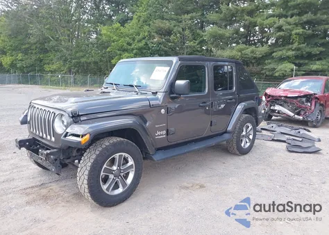 2018 Jeep Wrangler Unlimited Sahara 4X4 из США, поврежденный, VIN 1C4HJXEG9JW116987